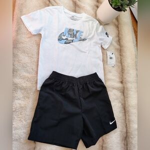 Nike Boy's Performance Set 🩳👕🤗